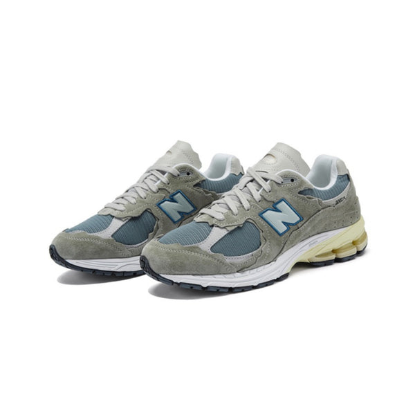 NEW BALANCE 2002R PROTECTION PACK MIRAGE GREY